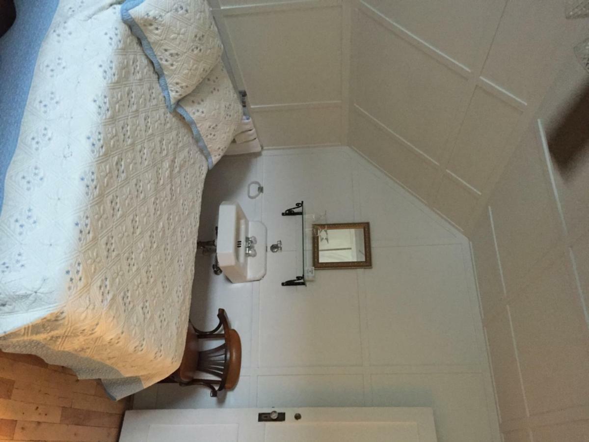 Le Petit Chateau Montebello B&B 외부 사진